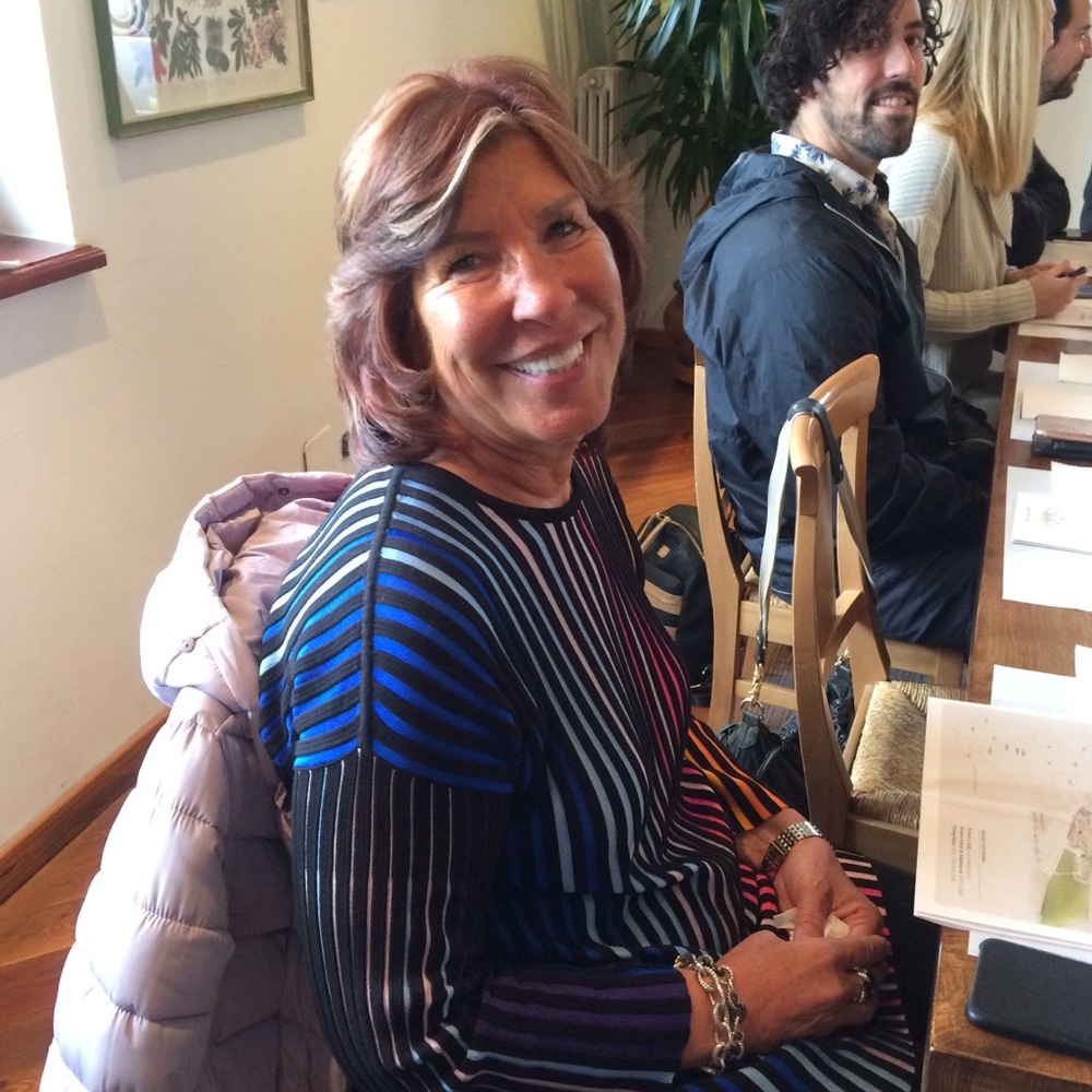 Meet your Posher, Debra